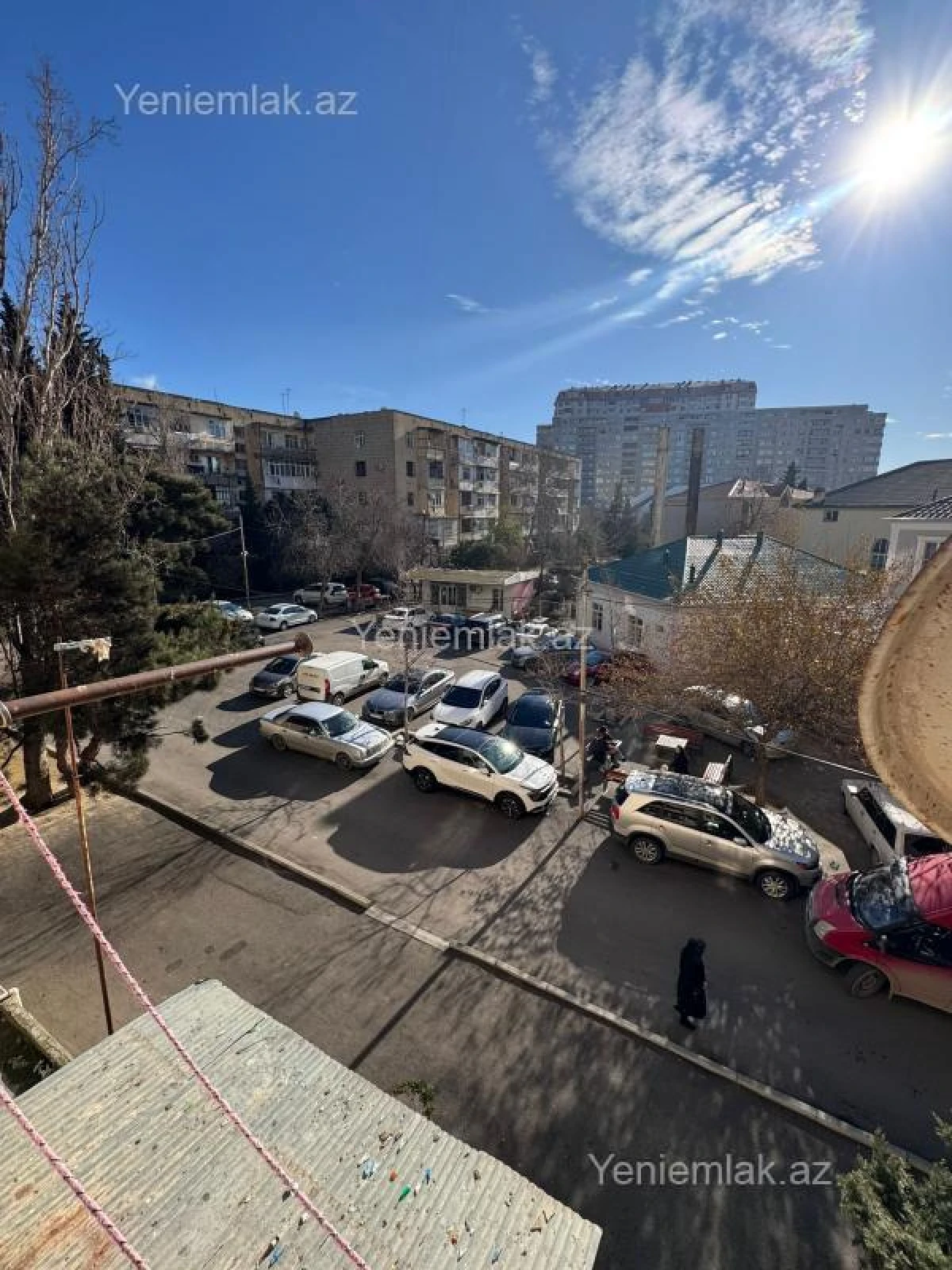 Satılır 5 otaqlı köhnə tikili 100 m²