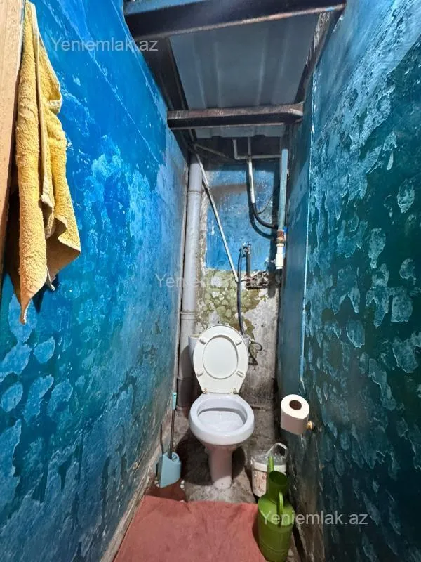 Satılır 5 otaqlı köhnə tikili 100 m²