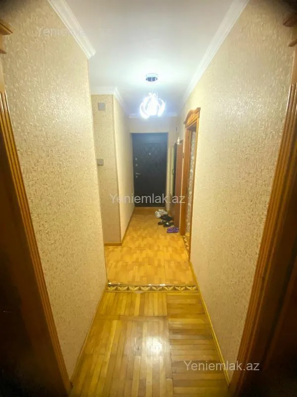Satılır 3 otaqlı köhnə tikili 90 m²