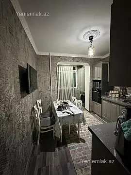 Satılır 3 otaqlı köhnə tikili 85 m²