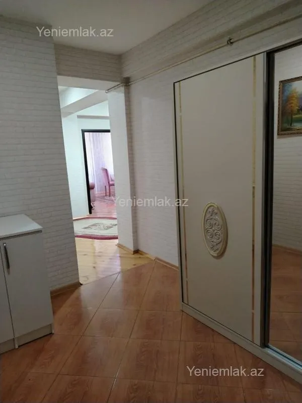 Satılır 3 otaqlı köhnə tikili 80 m²