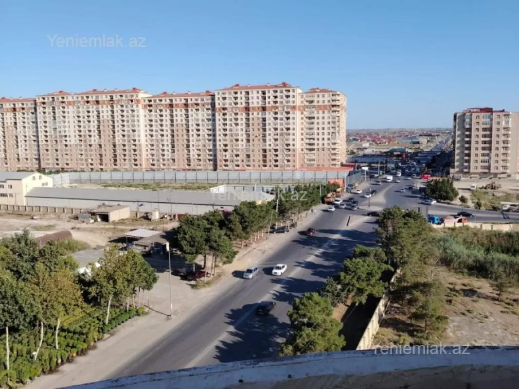 Satılır 3 otaqlı köhnə tikili 80 m²