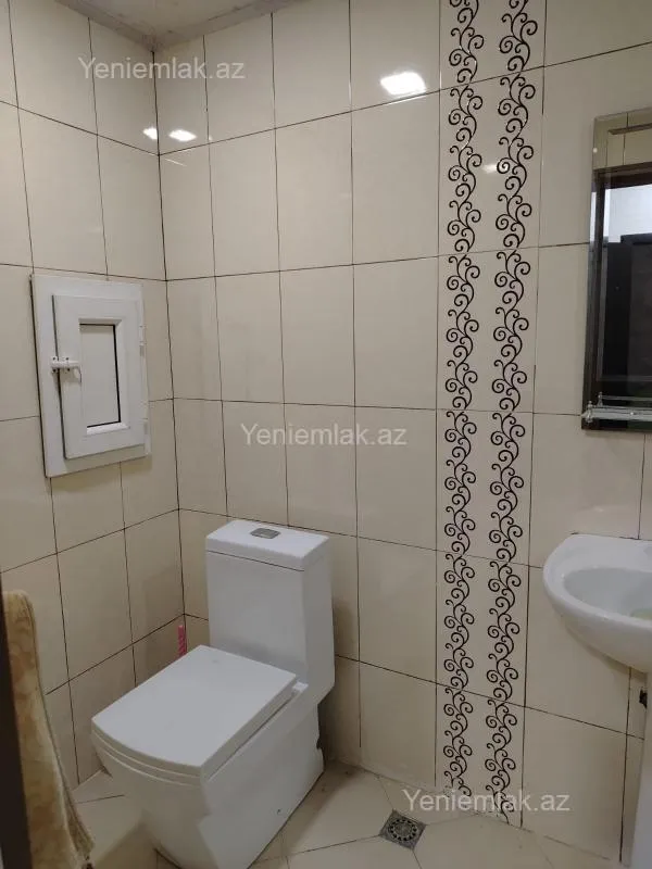 Satılır 3 otaqlı köhnə tikili 80 m²
