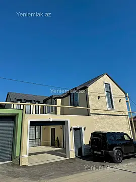Satılır 5 otaqlı həyət evi 220 m²