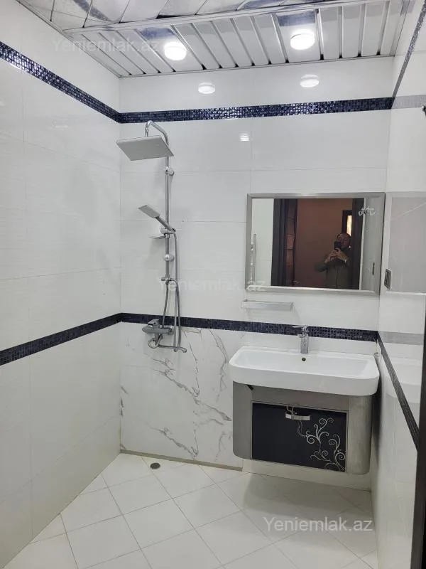 Satılır 2 otaqlı yeni tikili 97 m²
