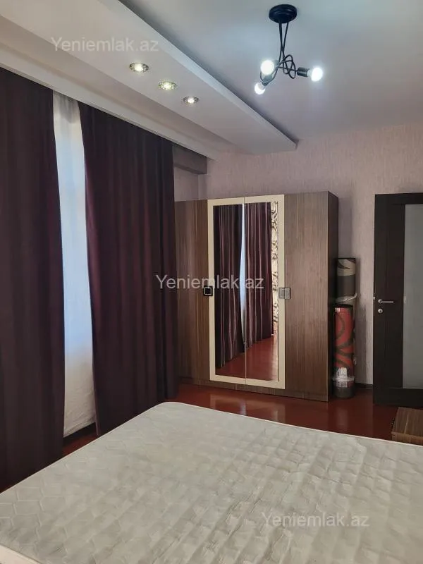 Satılır 2 otaqlı yeni tikili 97 m²