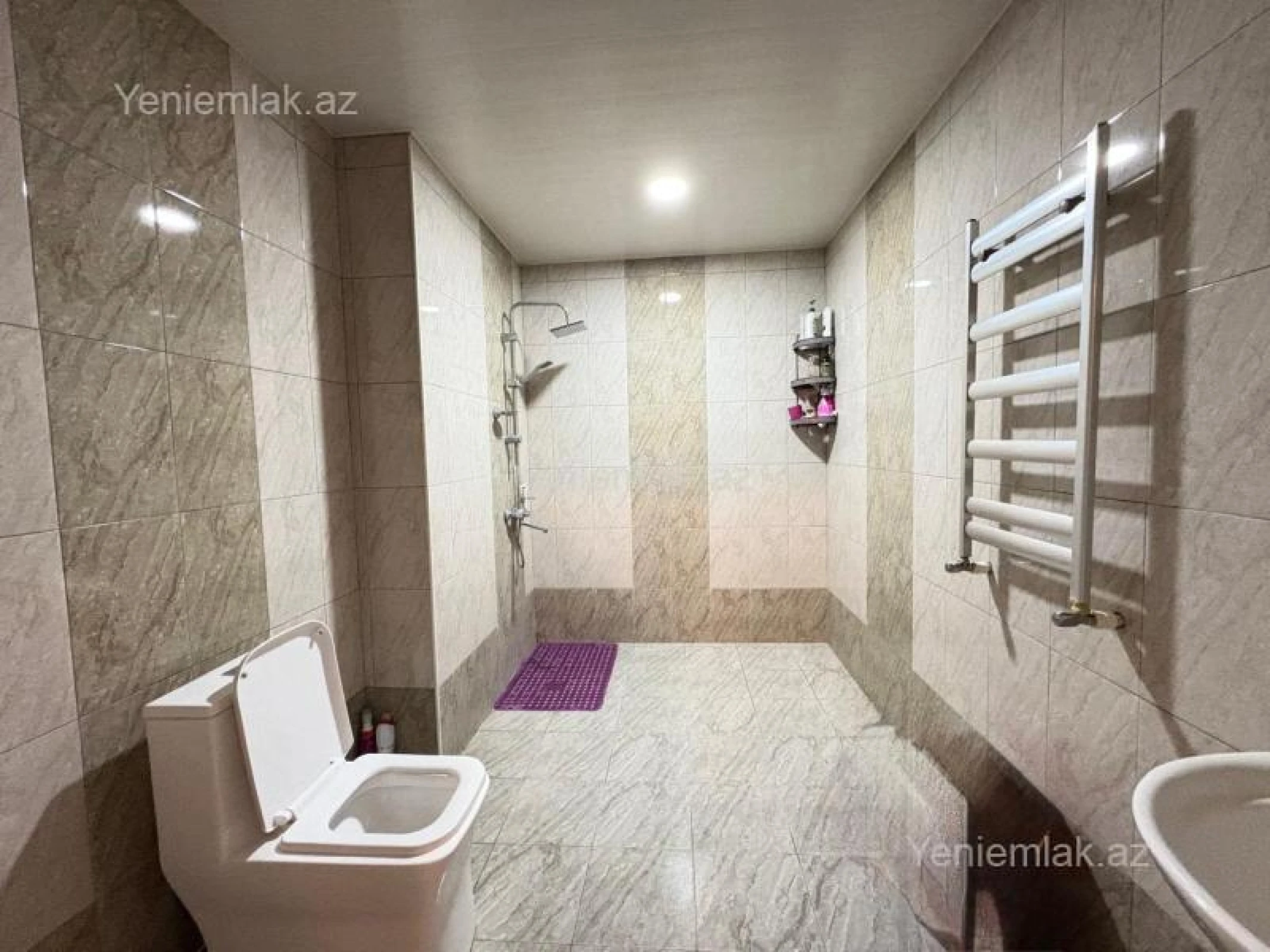 Satılır 2 otaqlı yeni tikili 82 m²