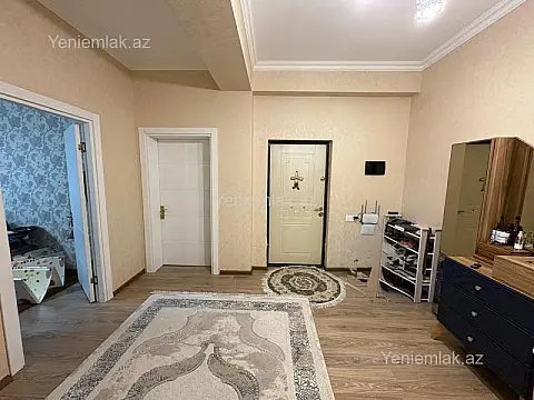 Satılır 2 otaqlı yeni tikili 82 m²