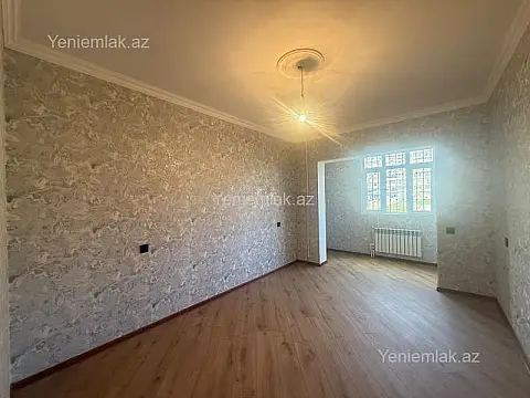 Satılır 3 otaqlı köhnə tikili 80 m²