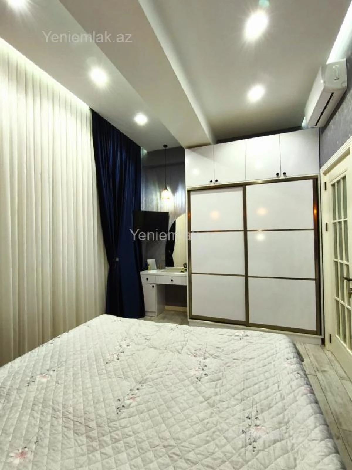 Satılır 3 otaqlı yeni tikili 100 m²