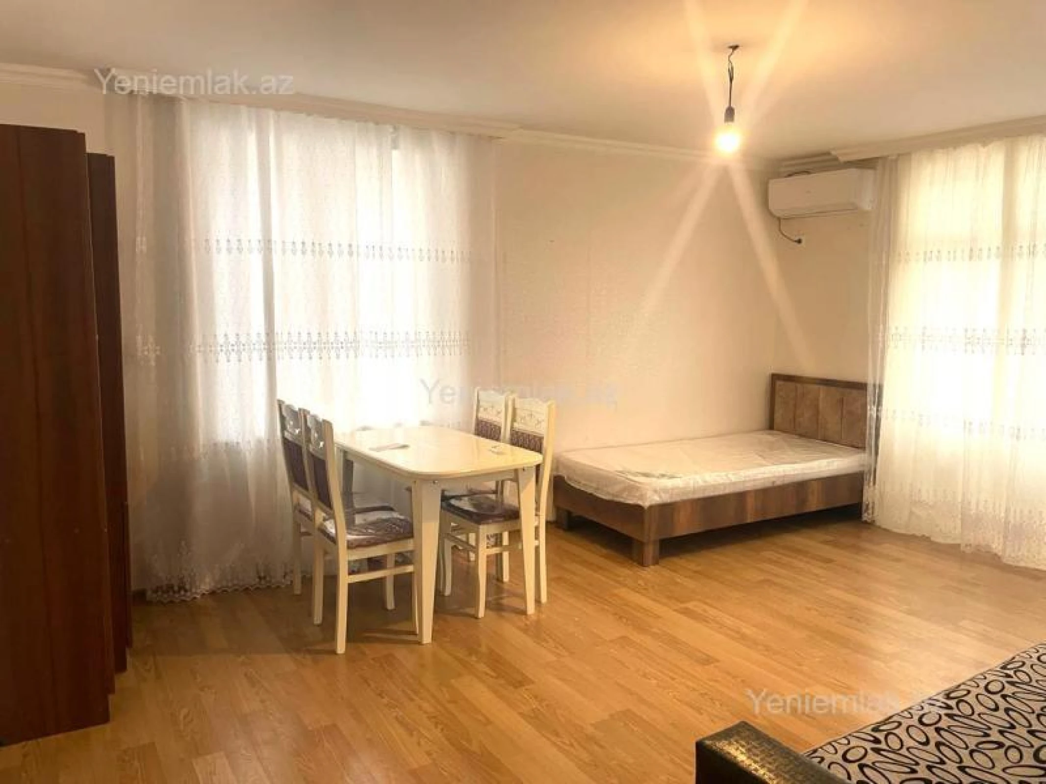 Satılır 1 otaqlı köhnə tikili 35 m²