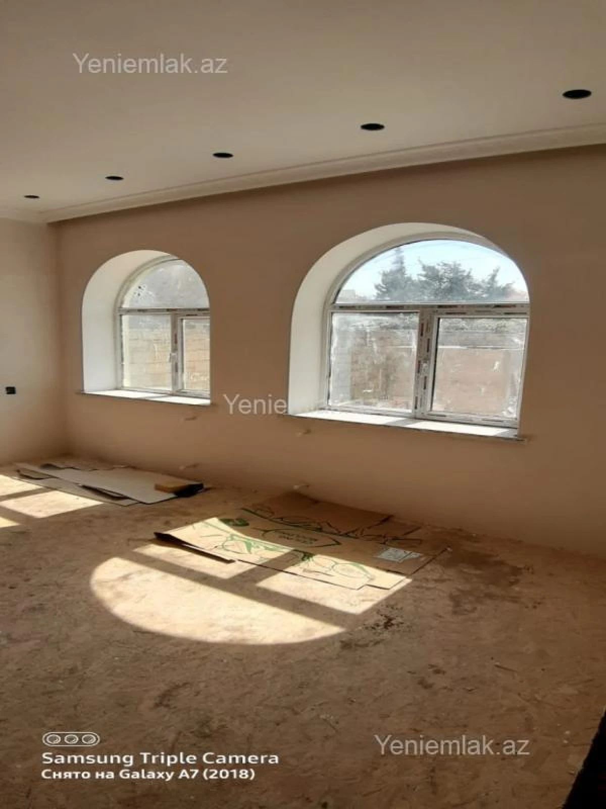 Satılır 4 otaqlı həyət evi 160 m²