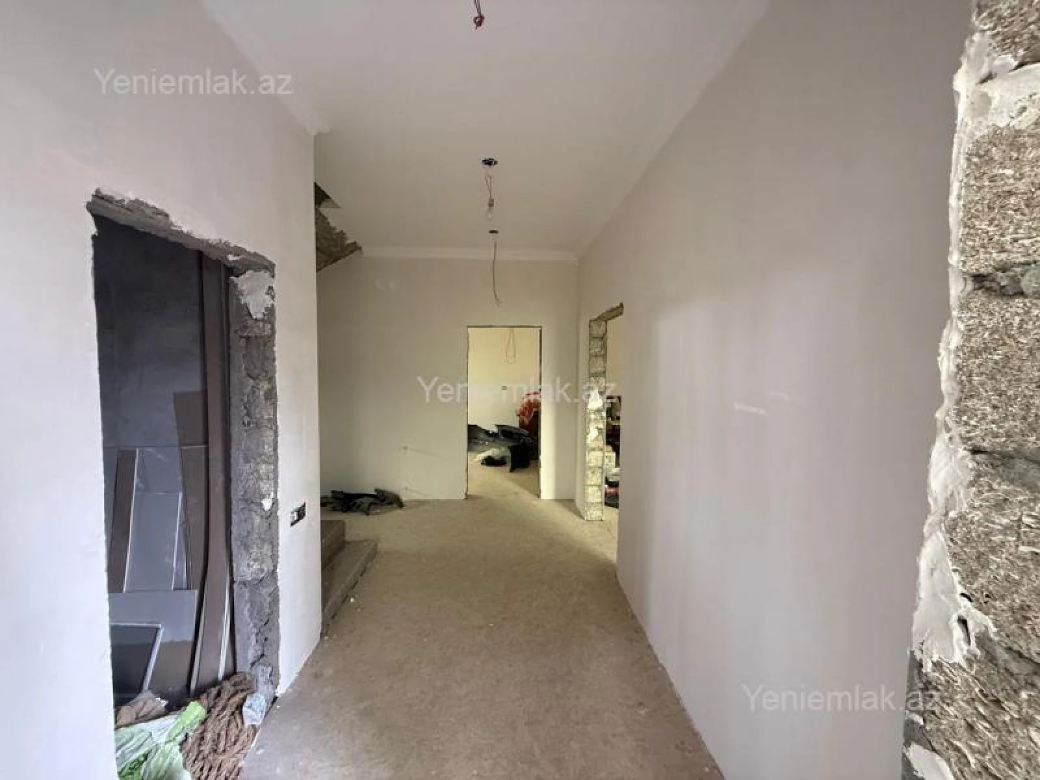 Satılır 4 otaqlı həyət evi 160 m²