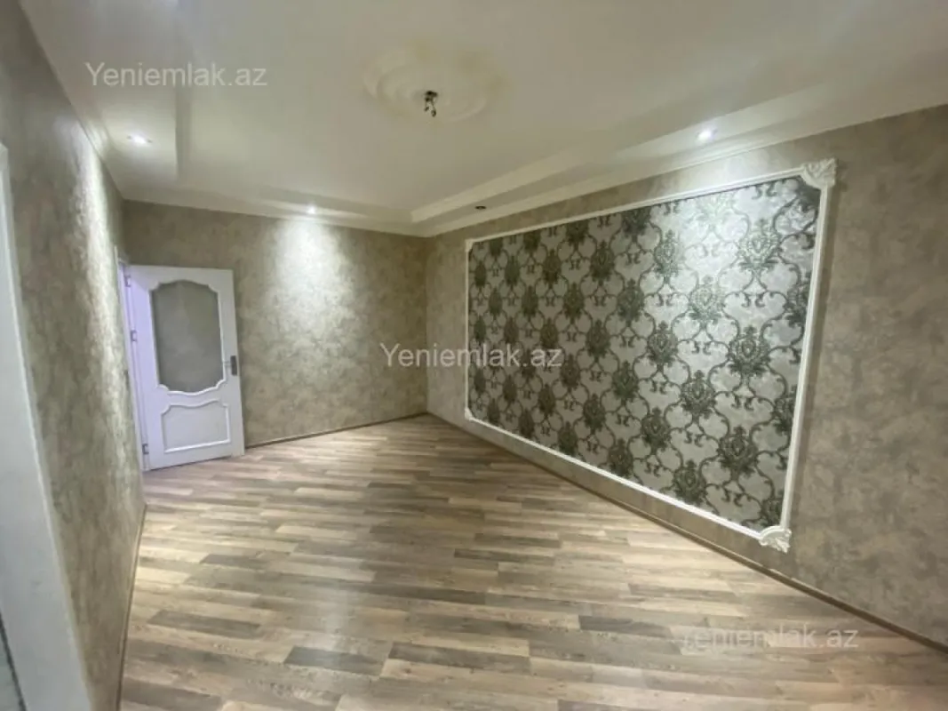 Satılır 2 otaqlı köhnə tikili 45 m²