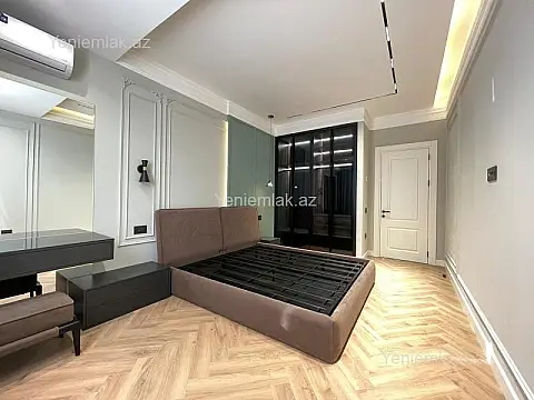 Satılır 3 otaqlı yeni tikili 92 m²