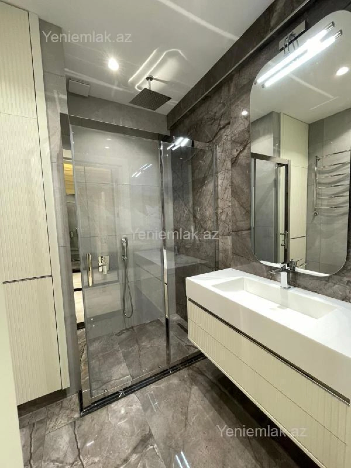 Satılır 3 otaqlı yeni tikili 92 m²