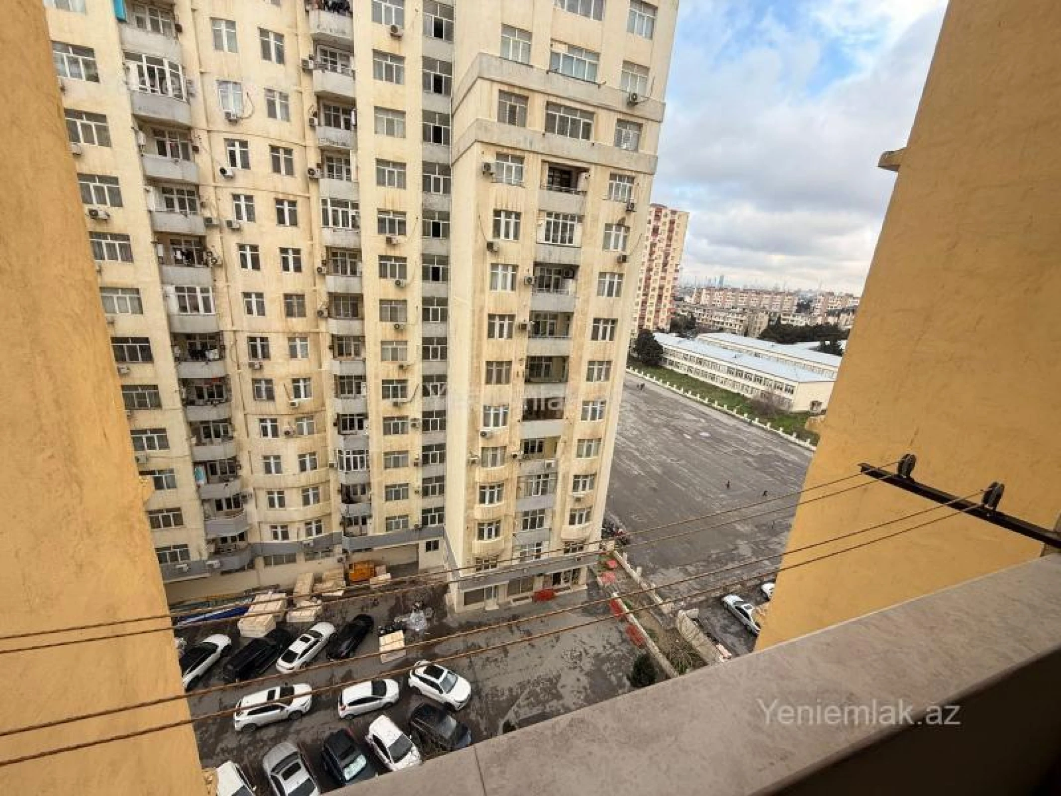 Satılır 2 otaqlı yeni tikili 80 m²