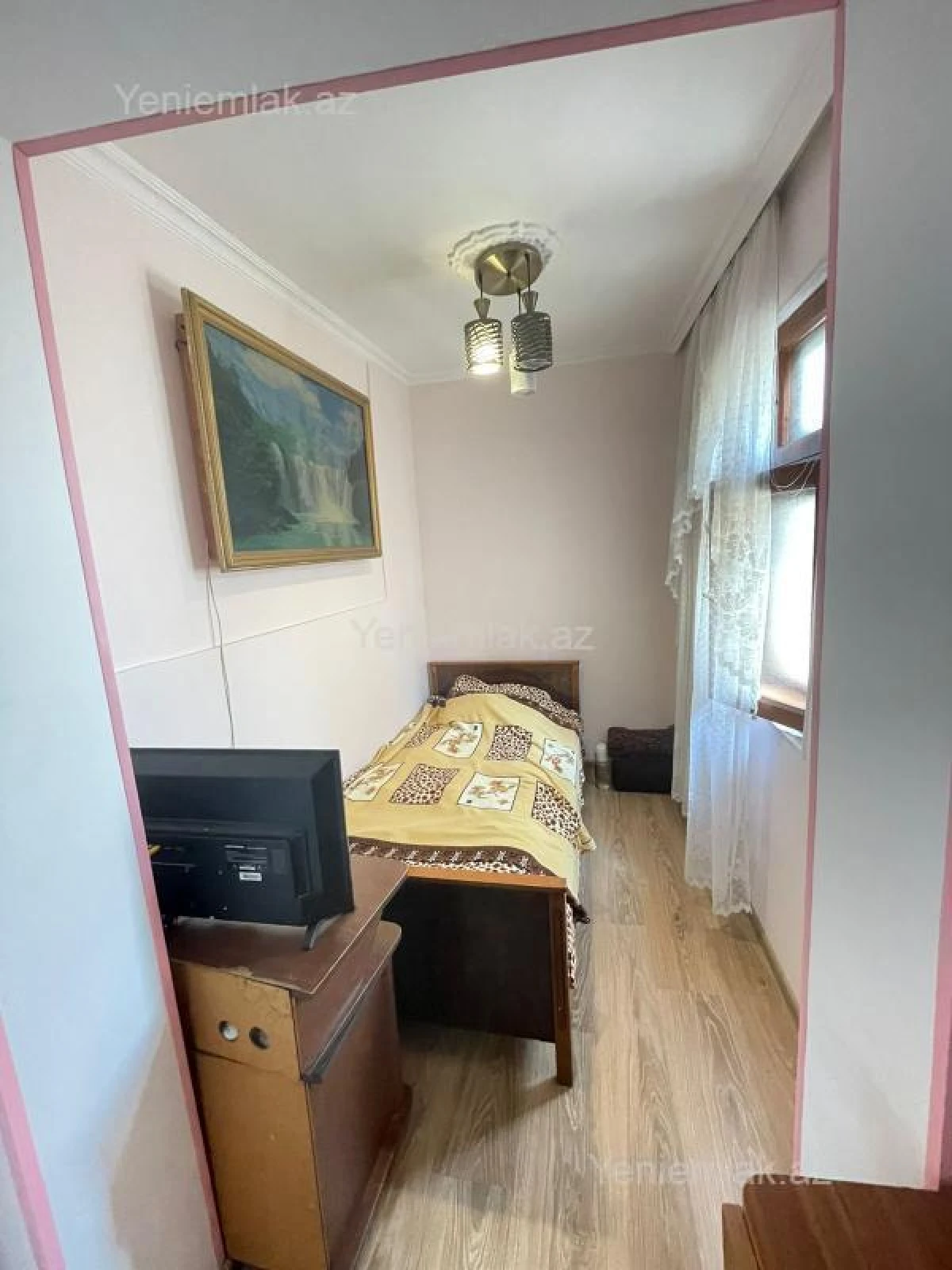 Satılır 5 otaqlı həyət evi 165 m²