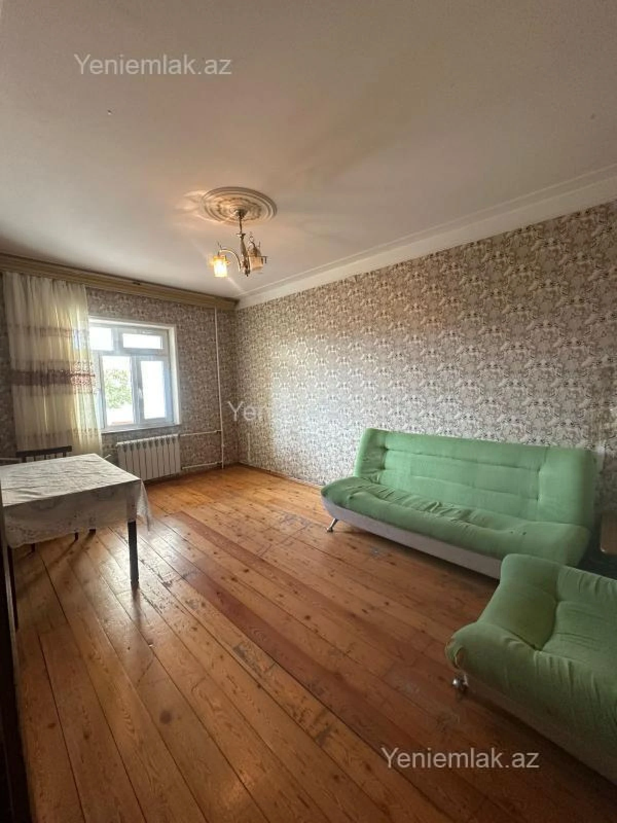 Satılır 3 otaqlı köhnə tikili 80 m²
