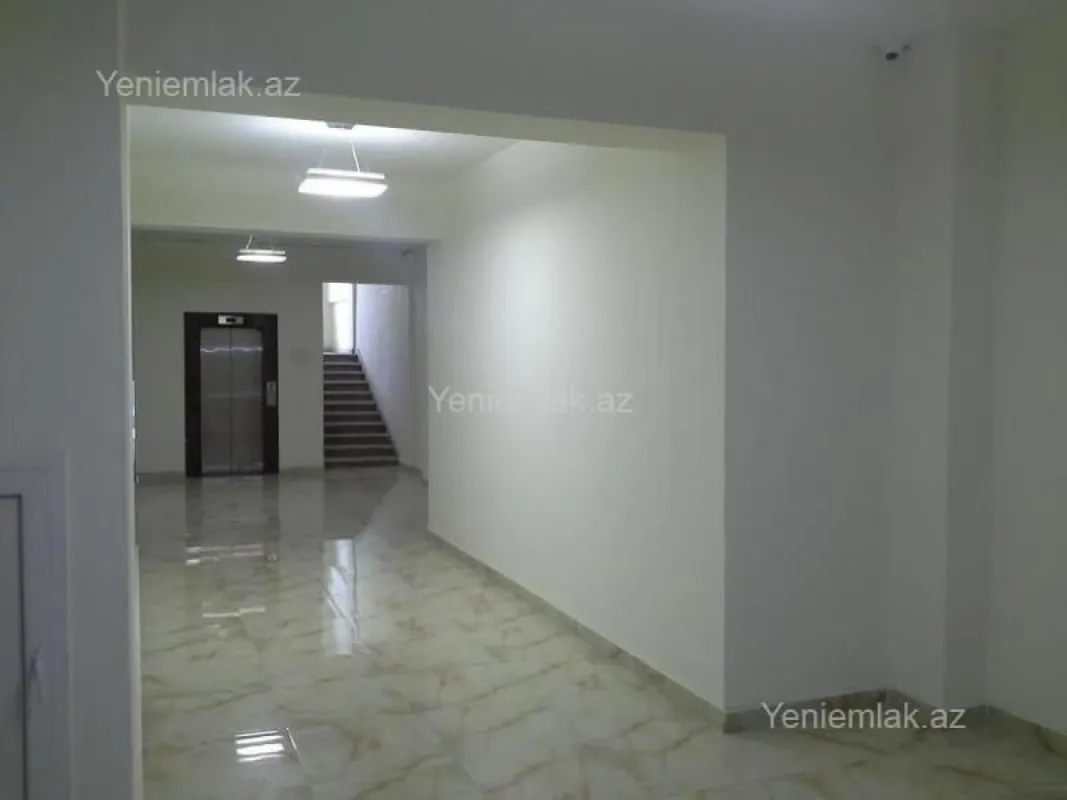 Satılır 5 otaqlı yeni tikili 230 m²