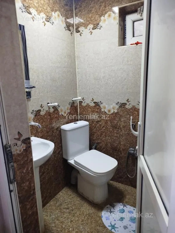 Satılır 2 otaqlı həyət evi 69 m²