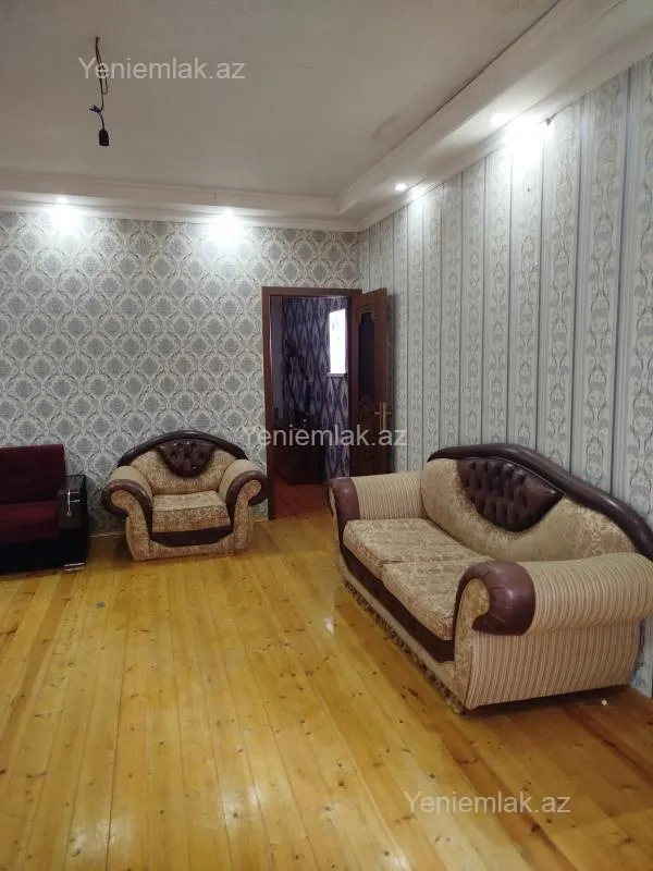 Satılır 2 otaqlı həyət evi 69 m²