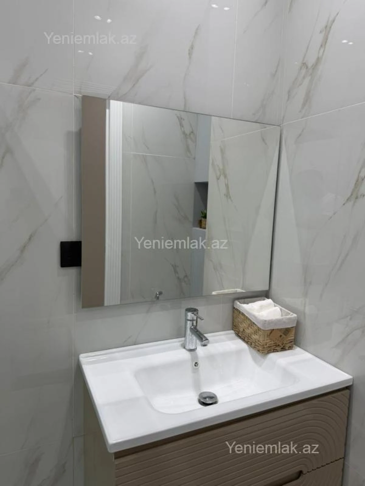 Satılır 3 otaqlı yeni tikili 80 m²