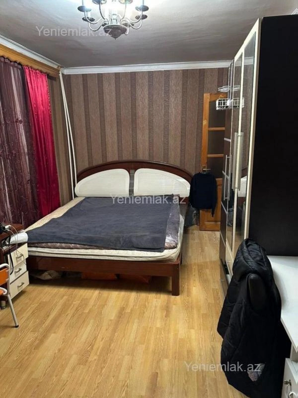 Satılır 2 otaqlı köhnə tikili 50 m²