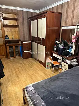 Satılır 2 otaqlı köhnə tikili 50 m²