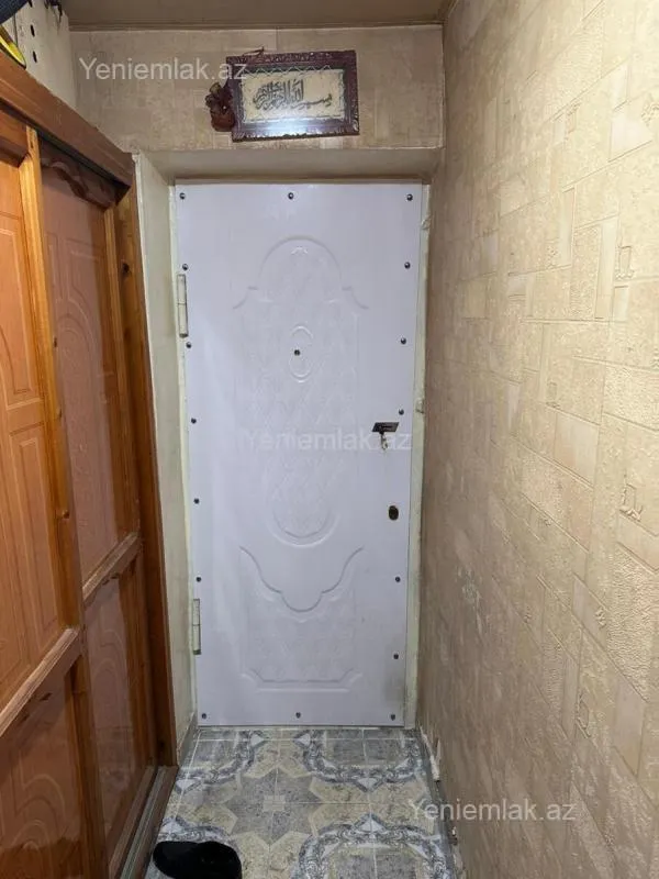 Satılır 2 otaqlı köhnə tikili 50 m²