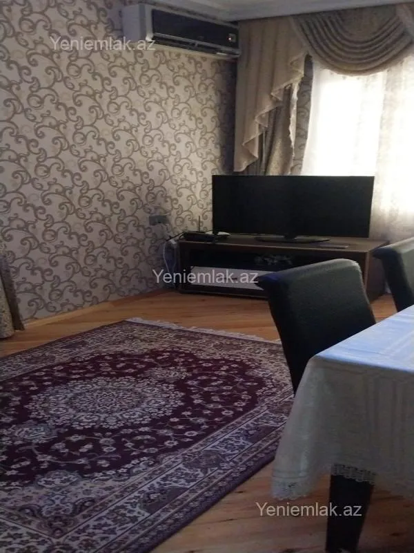 Satılır 3 otaqlı köhnə tikili 85 m²