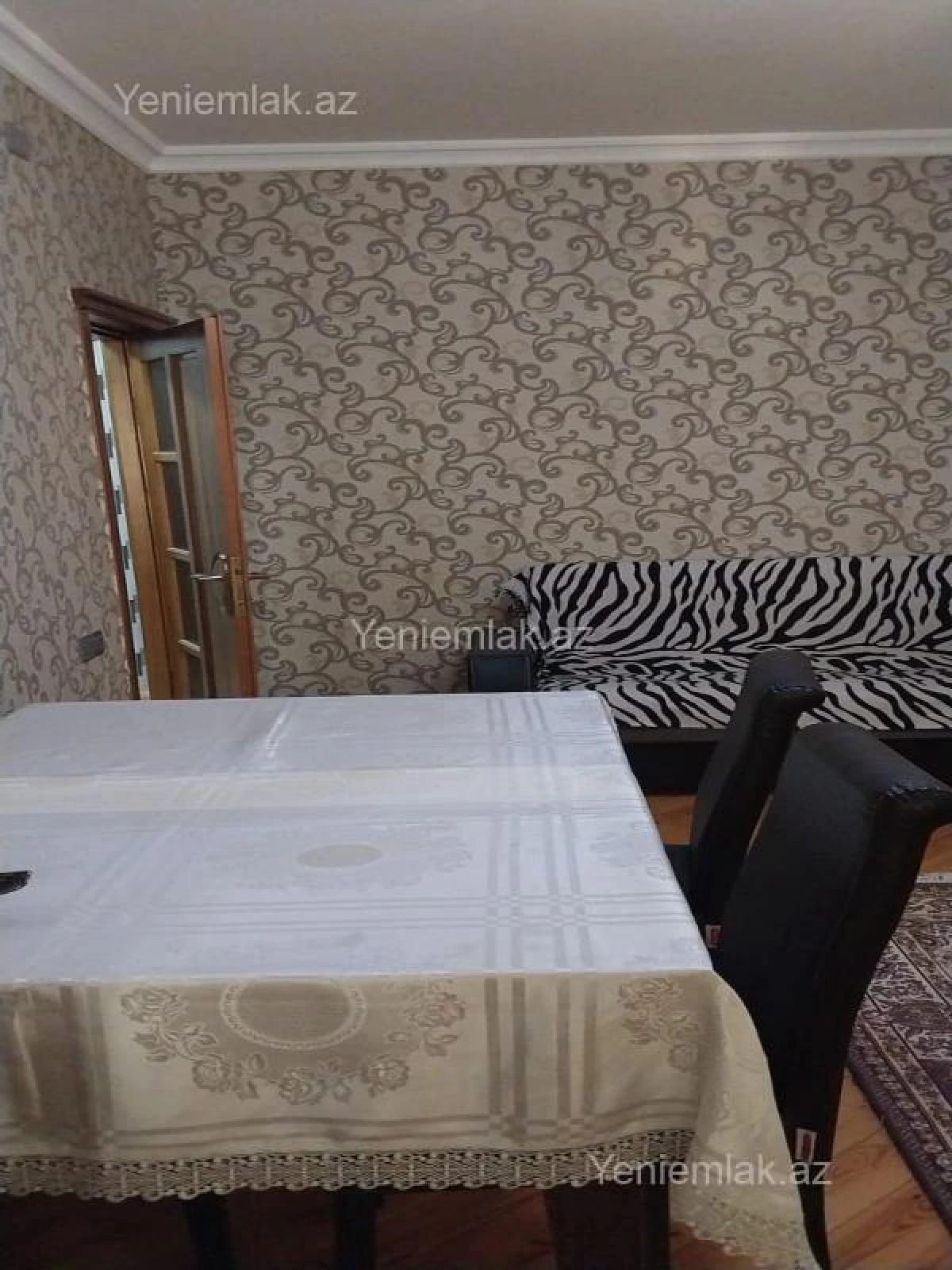 Satılır 3 otaqlı köhnə tikili 85 m²
