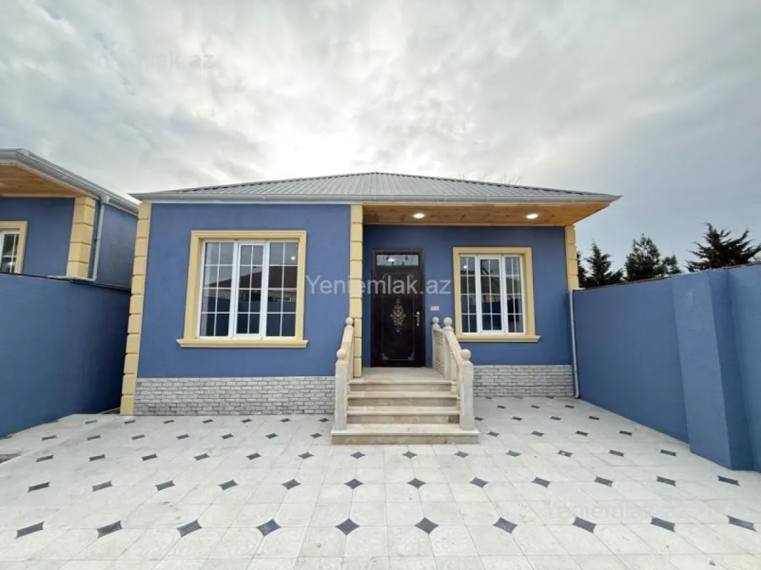 Satılır 3 otaqlı həyət evi 100 m²