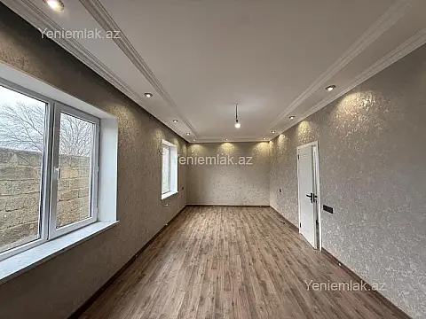 Satılır 3 otaqlı həyət evi 100 m²