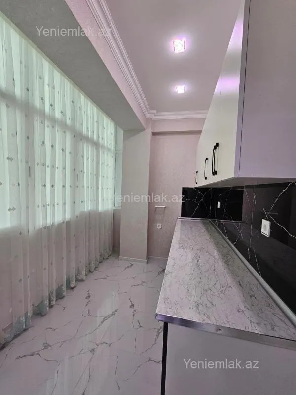 Satılır 2 otaqlı yeni tikili 57 m²