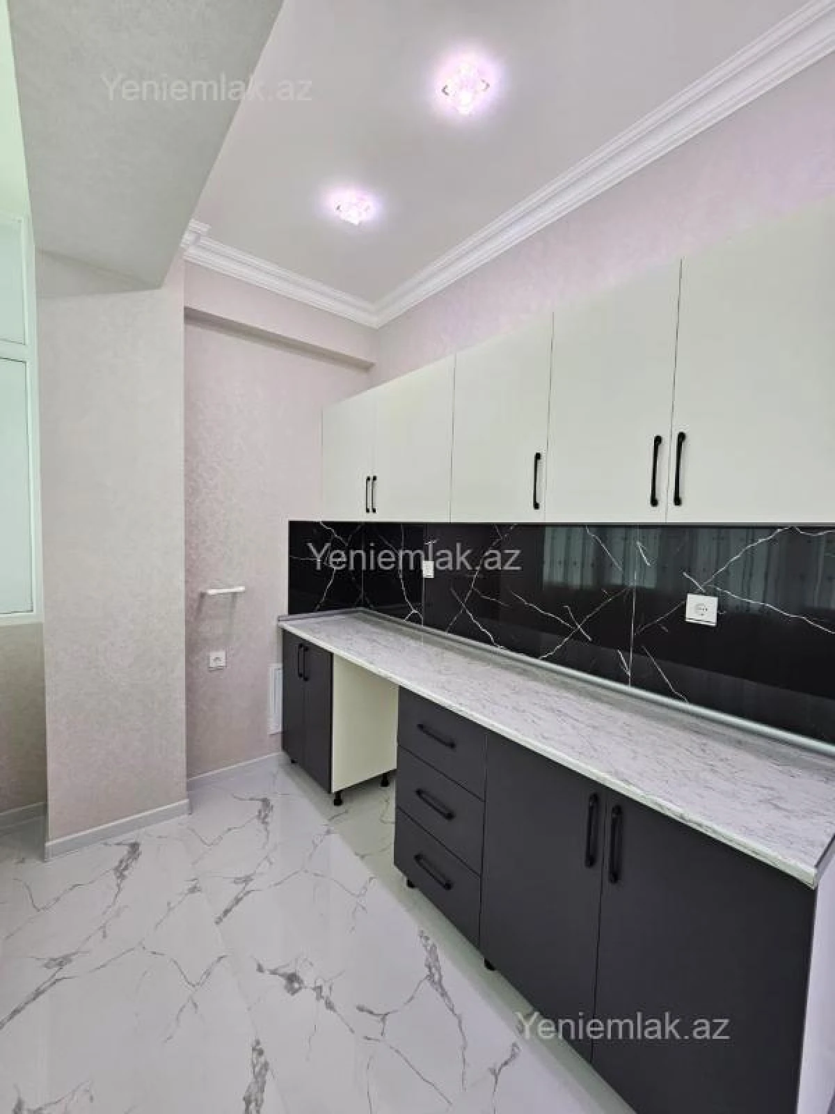 Satılır 2 otaqlı yeni tikili 57 m²