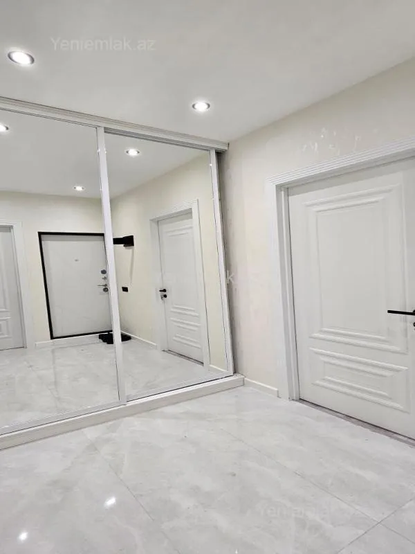 Satılır 3 otaqlı köhnə tikili 75 m²