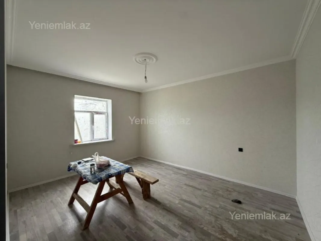 Satılır 4 otaqlı həyət evi 120 m²