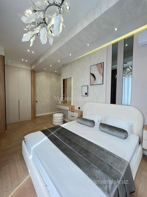 Satılır 3 otaqlı yeni tikili 114 m²