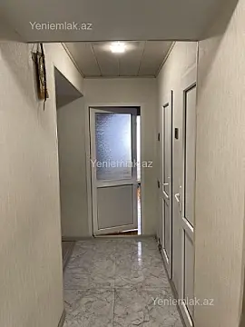 Satılır 3 otaqlı köhnə tikili 60 m²