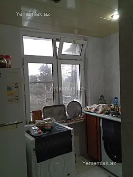 Satılır 2 otaqlı köhnə tikili 60 m²