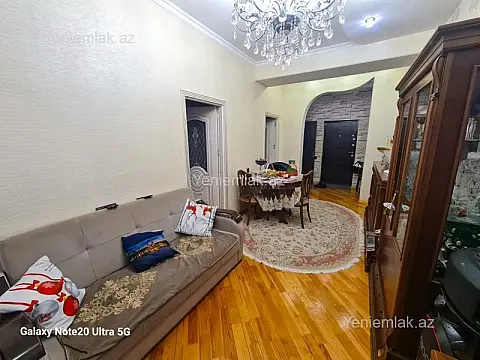 Satılır 3 otaqlı yeni tikili 65 m²