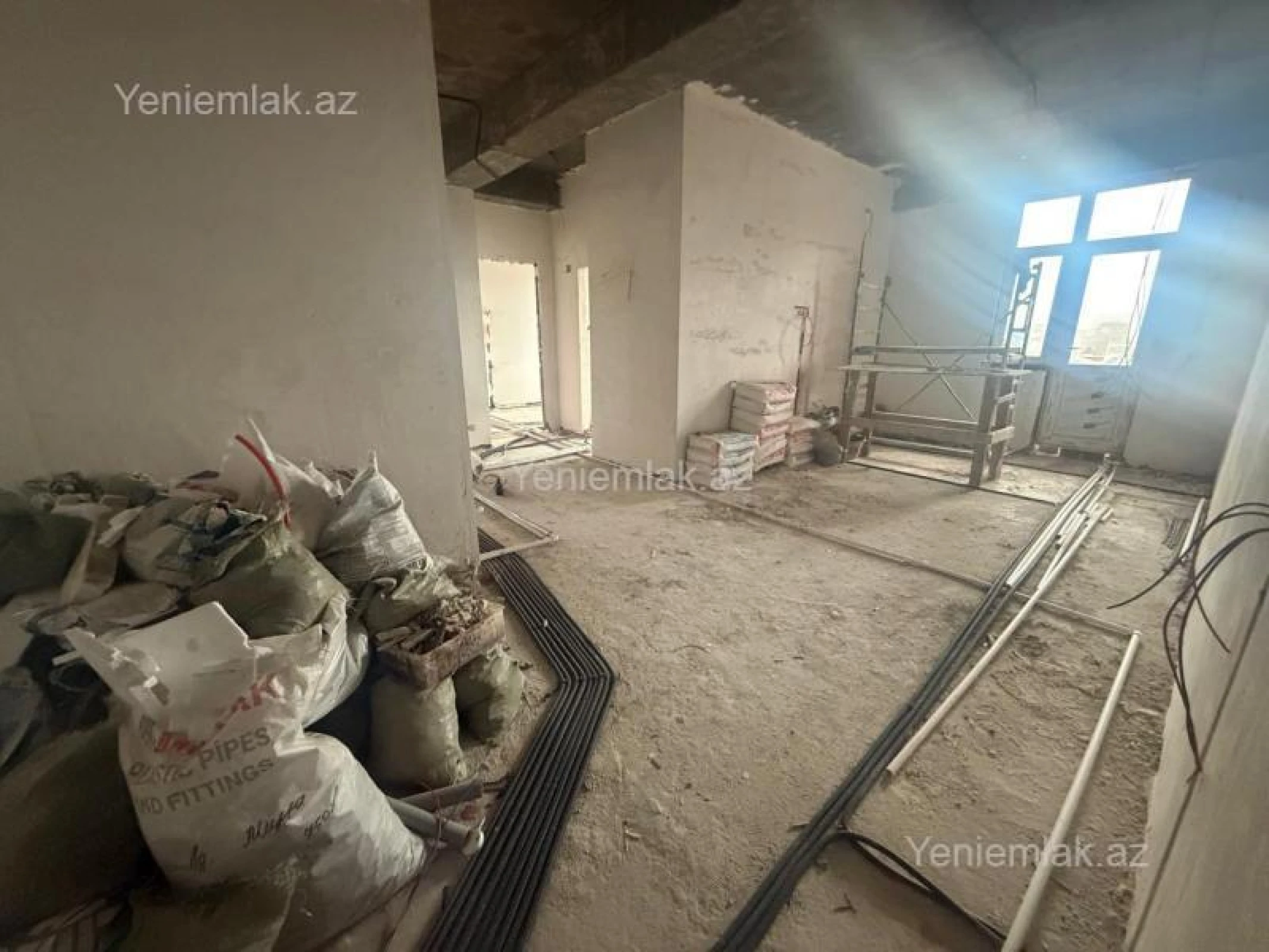 Satılır 3 otaqlı yeni tikili 91 m²