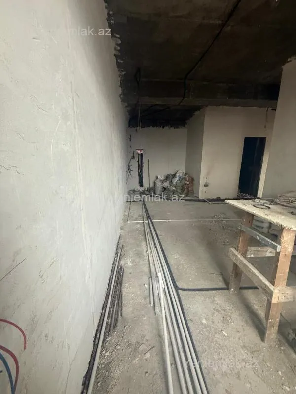 Satılır 3 otaqlı yeni tikili 91 m²