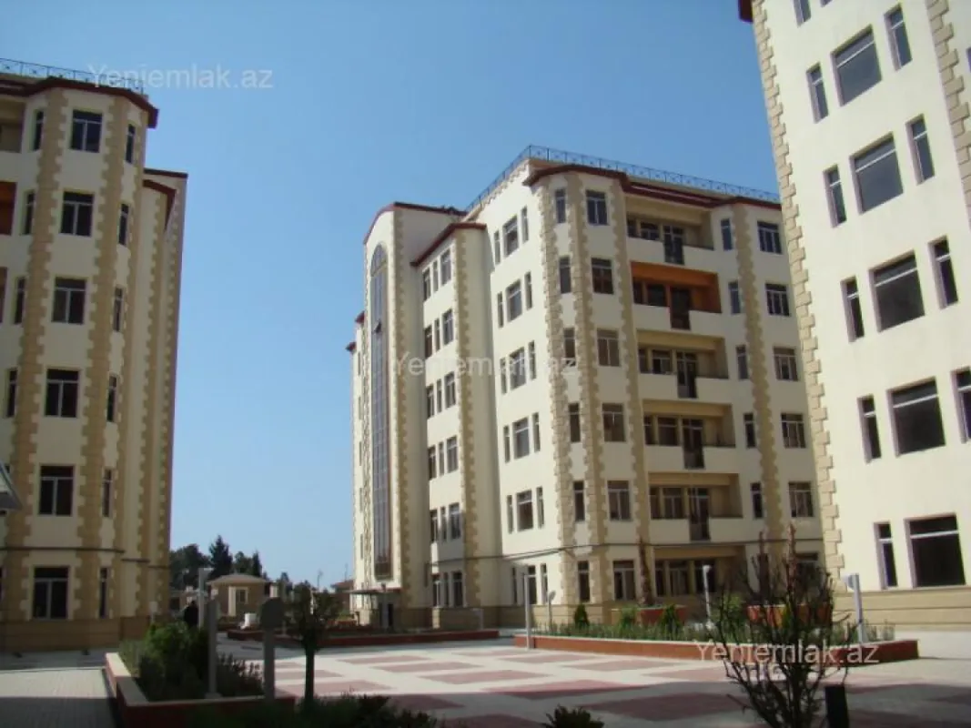 Satılır 5 otaqlı yeni tikili 230 m²