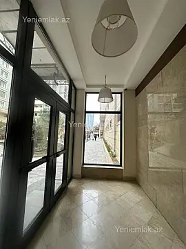 Satılır 3 otaqlı yeni tikili 115 m²