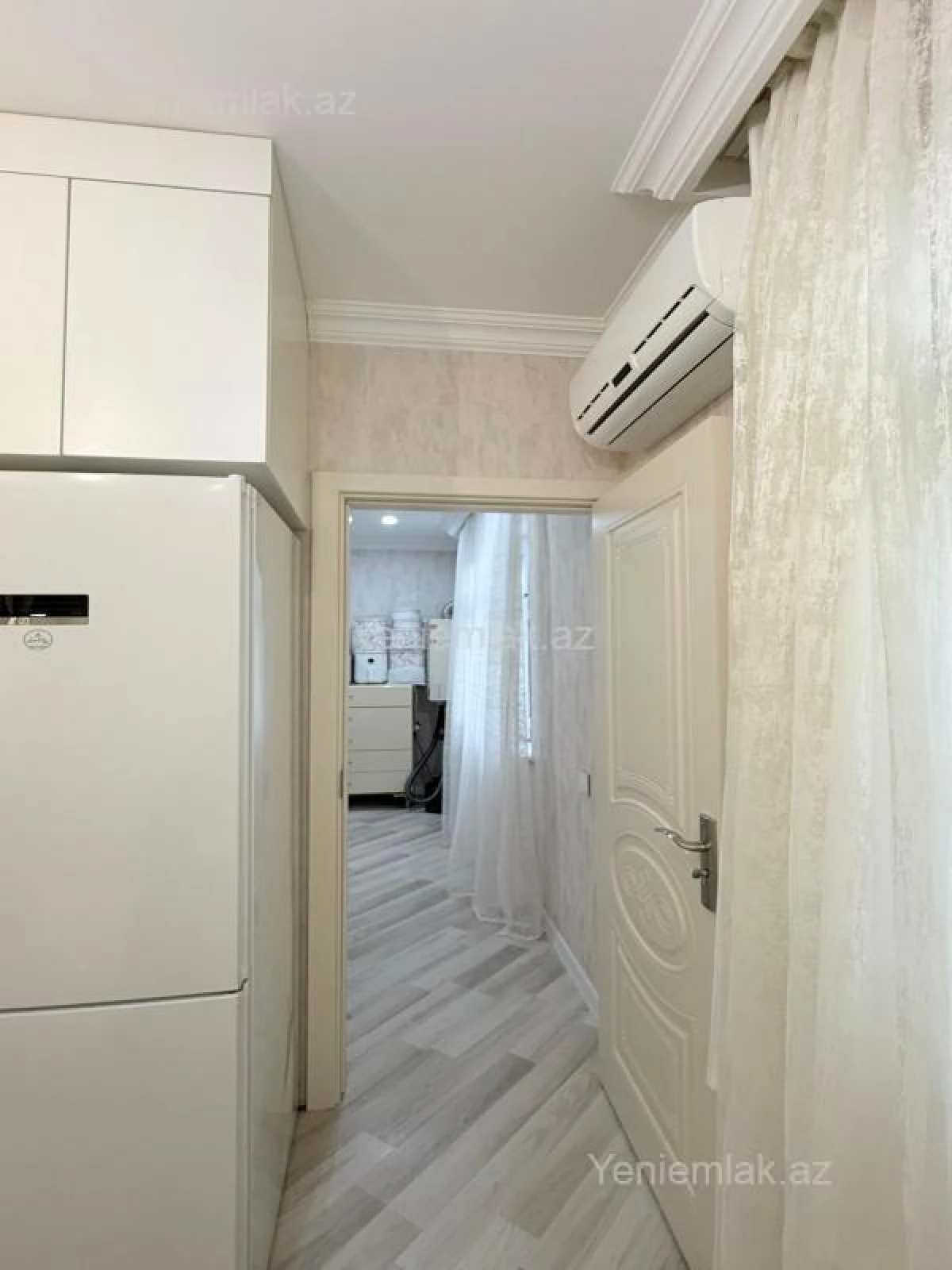 Satılır 3 otaqlı köhnə tikili 70 m²