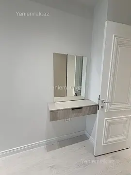 Satılır 3 otaqlı yeni tikili 86 m²