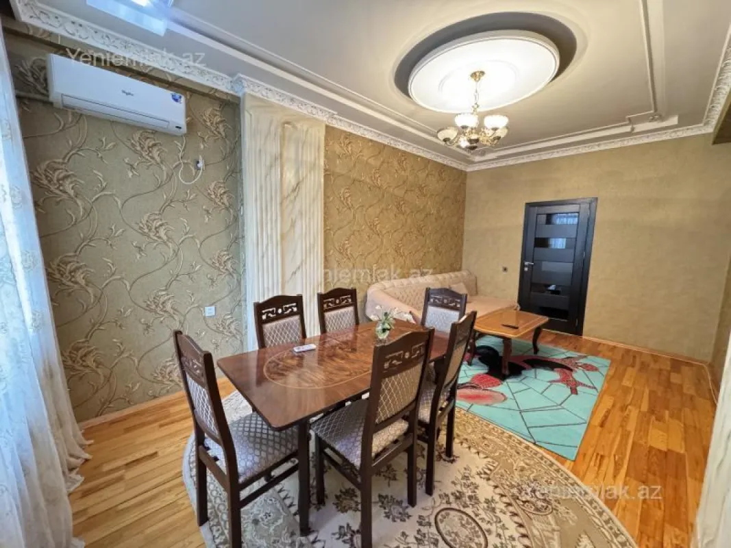 Satılır 3 otaqlı yeni tikili 82 m²