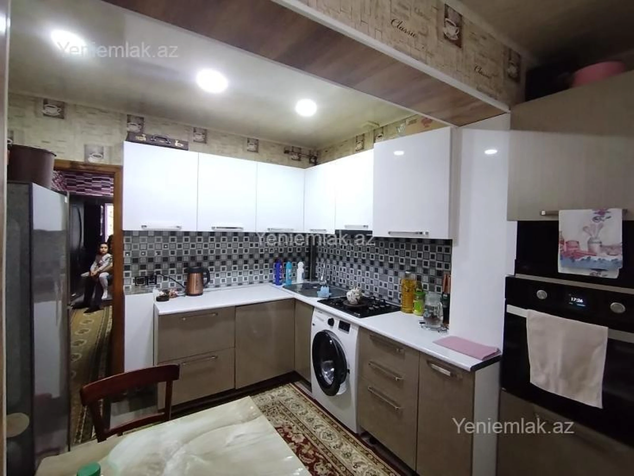 Satılır 3 otaqlı köhnə tikili 80 m²